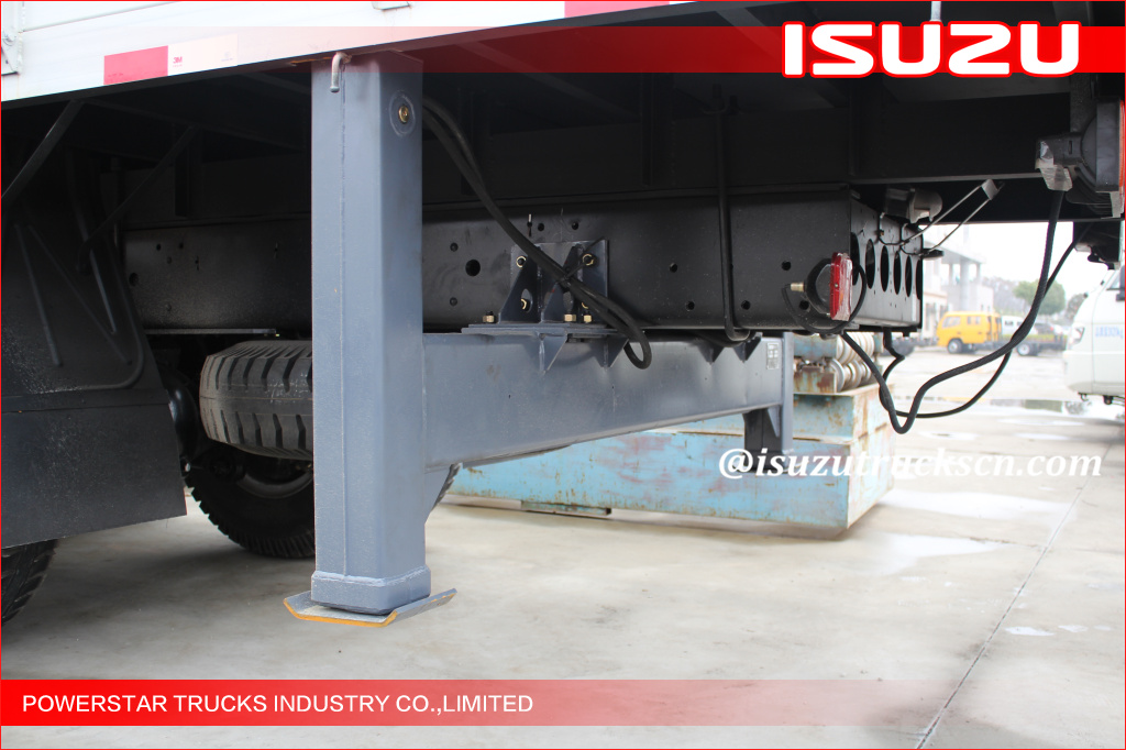 14TON Isuzu knuckle boom truck crane Isuzu fold arm truck mounted crane