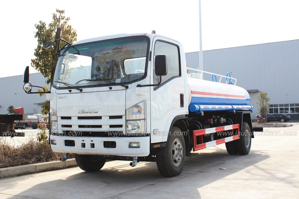 Japonês 7000L 8000L ELF Isuzu regando caminhão-tanque rua springkler caminhão