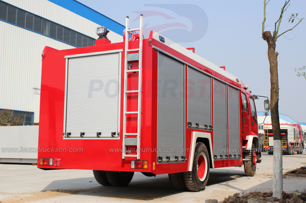 2016 Novo caminhão de bombeiros de espuma FTR ISUZU 190hp para venda