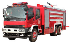 caminhão de bombeiros da cidade isuzu