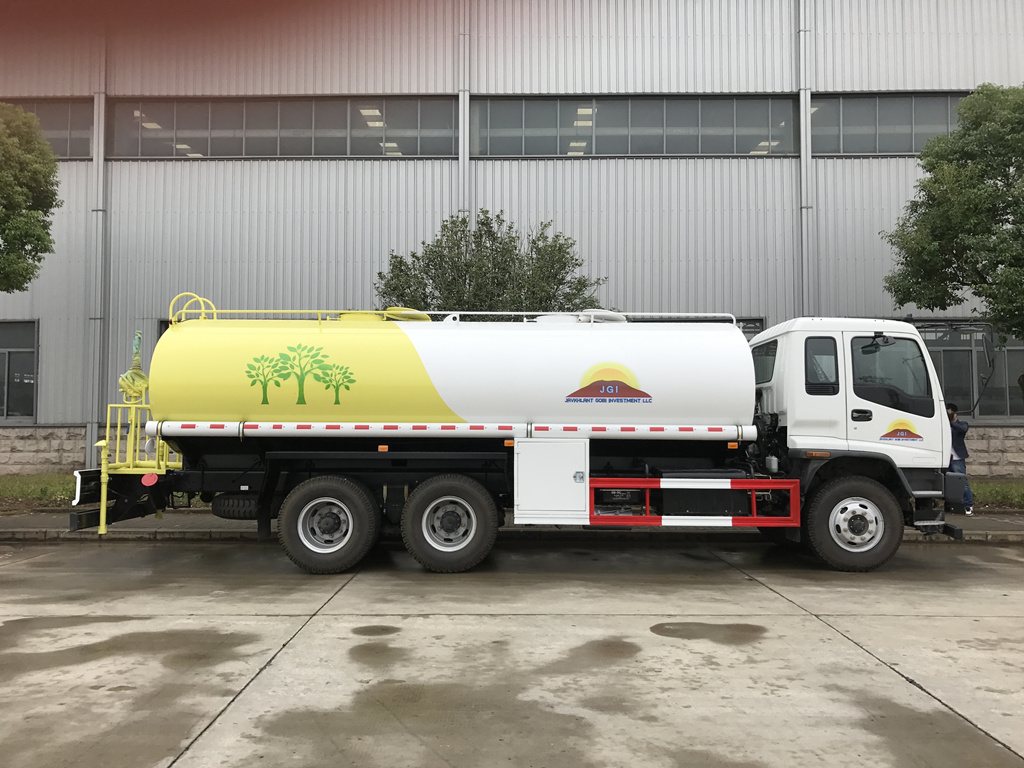 Mongolia ISUZU FVZ water delivery truck water spray bowser for sale