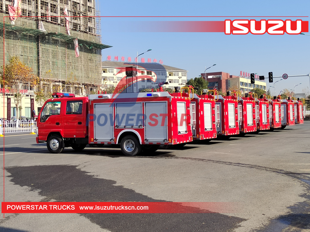 Camboja ISUZU ELF 100P Caminhão bombeador de água de resgate de emergência contra incêndio, pequeno veículo com motor de incêndio