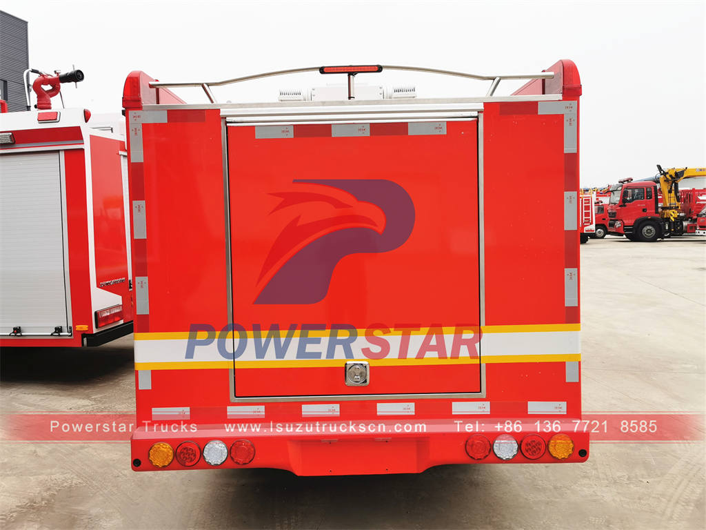 ISUZU 4Ã—4 pickup water fire fighting truck at best price