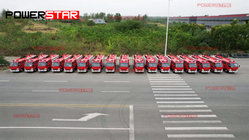 Japanese chassis ISUZU Fire fighting Truck with water tanker and water foam tanker for fire Emergency Rescuing