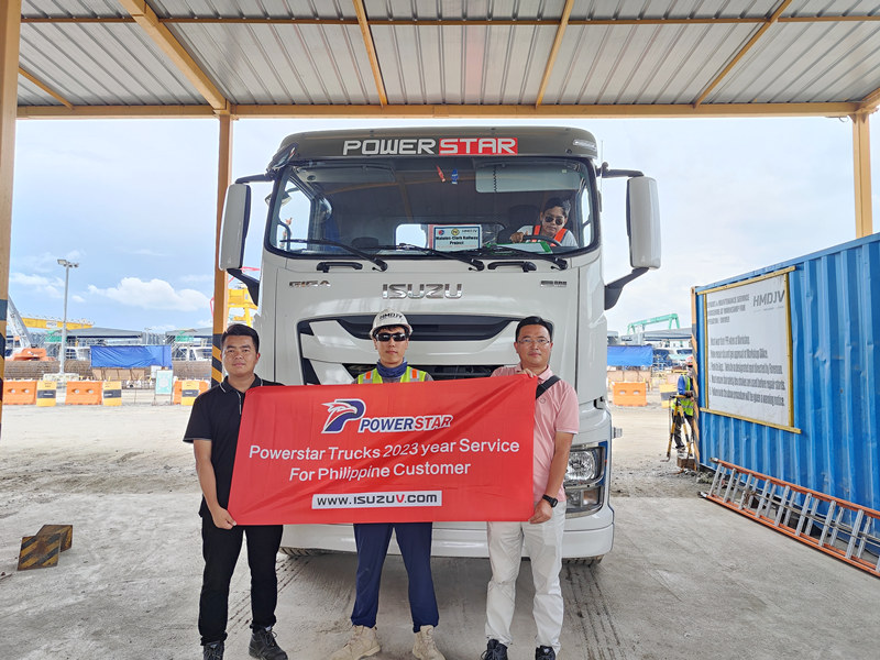 Caminhões guindastes ISUZU GIGA nas Filipinas