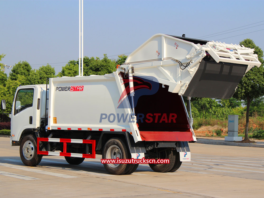 Caminhões compactadores de resíduos Isuzu