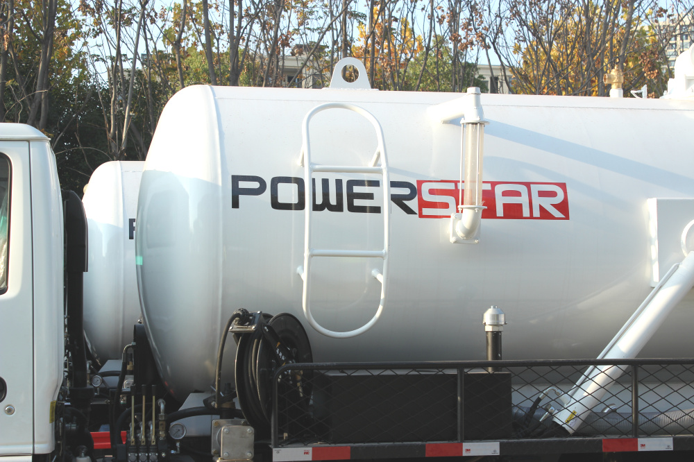 Isuzu cab chassis Truck Mounted Sewer Cleaner