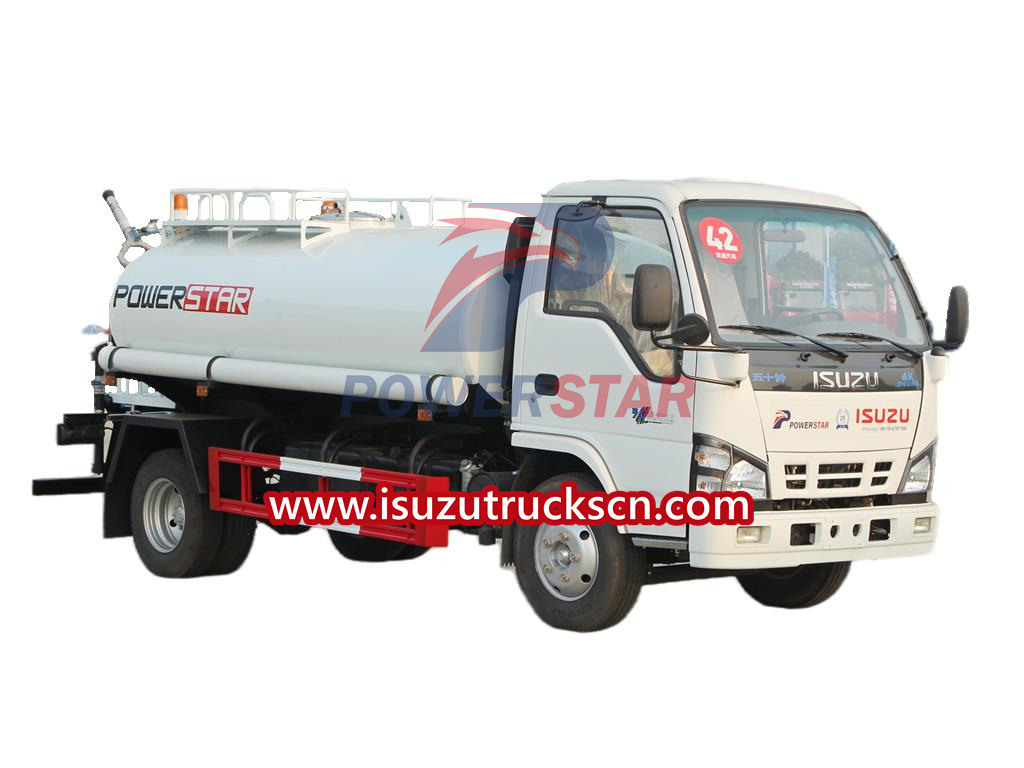 Isuzu drinking water truck