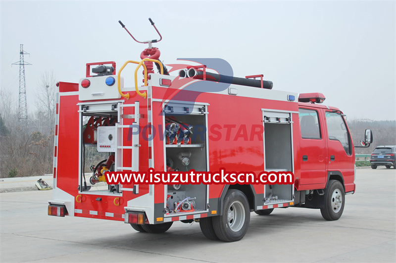 Isuzu fire tender 2000 litros