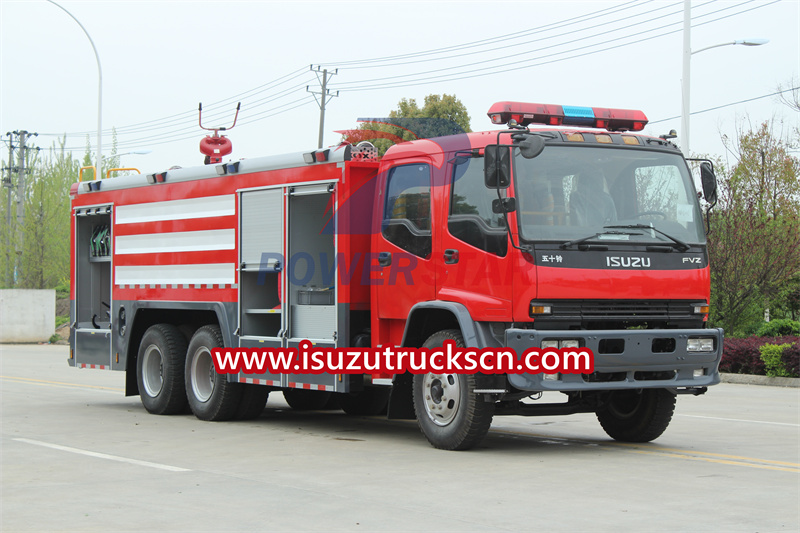 Caminhão de bombeiros Isuzu FVZ