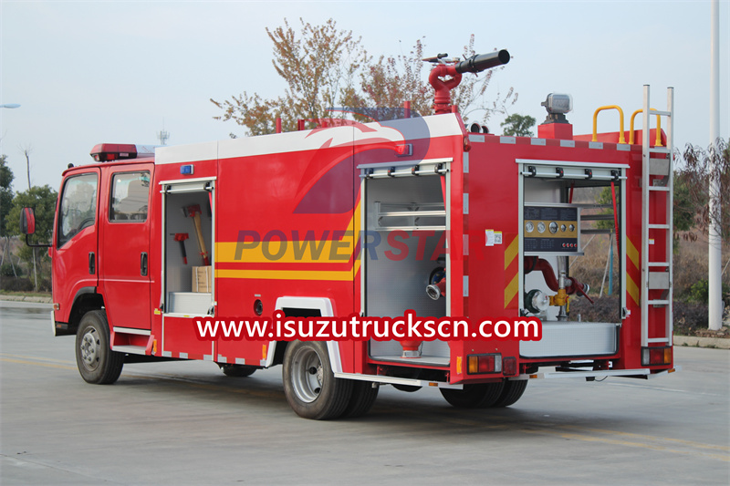 Carro de bombeiros Isuzu ELF