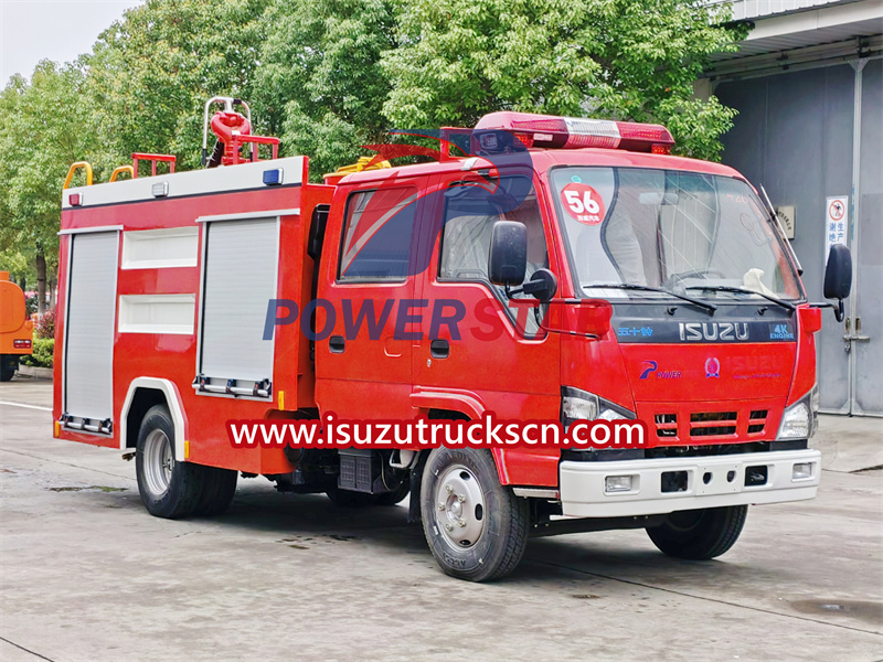 Caminhão de bombeiros Isuzu NKR