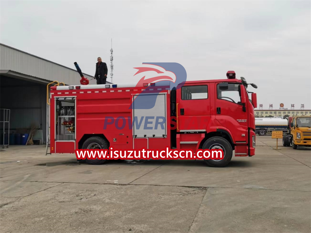 caminhão de bombeiros isuzu