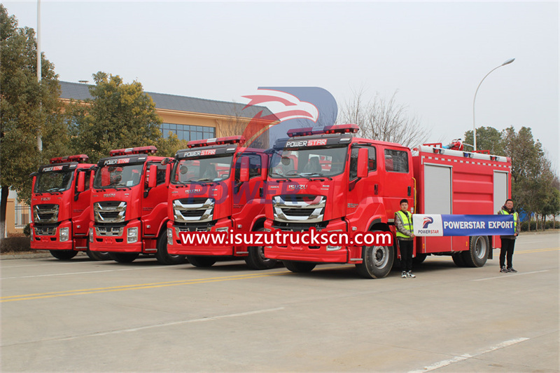 Caminhão de bombeiros Isuzu giga