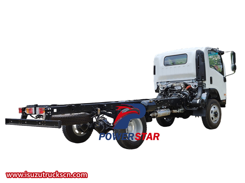 Isuzu 700P 4x4  off road truck chassis 