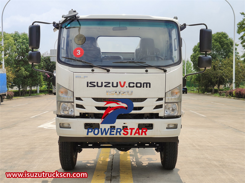 Isuzu 700P 4WD off road truck chassis