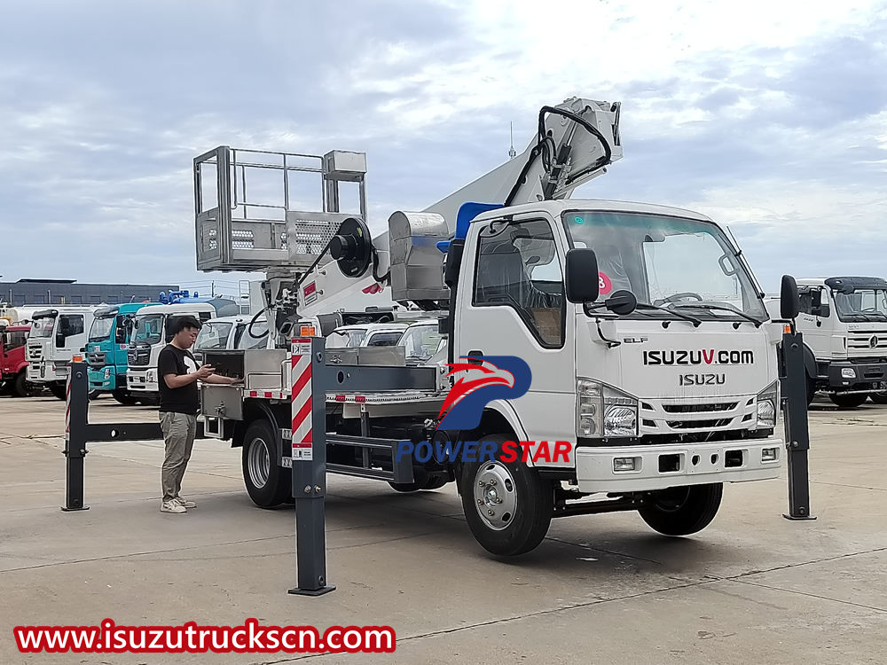 Caminhão plataforma de trabalho aéreo Isuzu