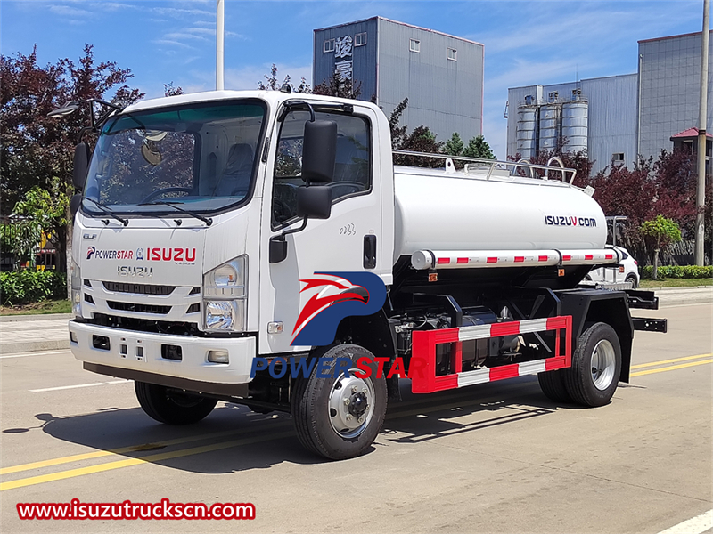 iSUZU 4X4 DRINKING WATER TRUCK