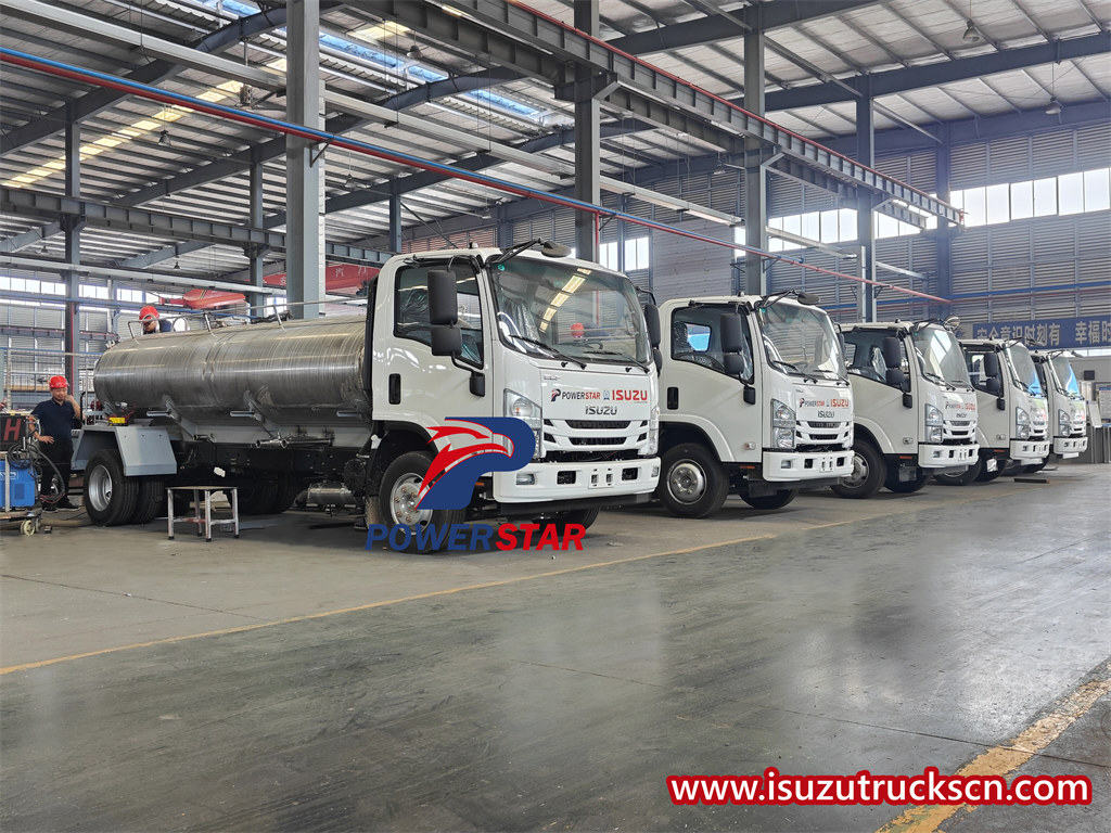 Bowser de água potável ISUZU NPR 6000L