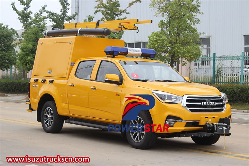 Isuzu 4x4 mobile service pickup