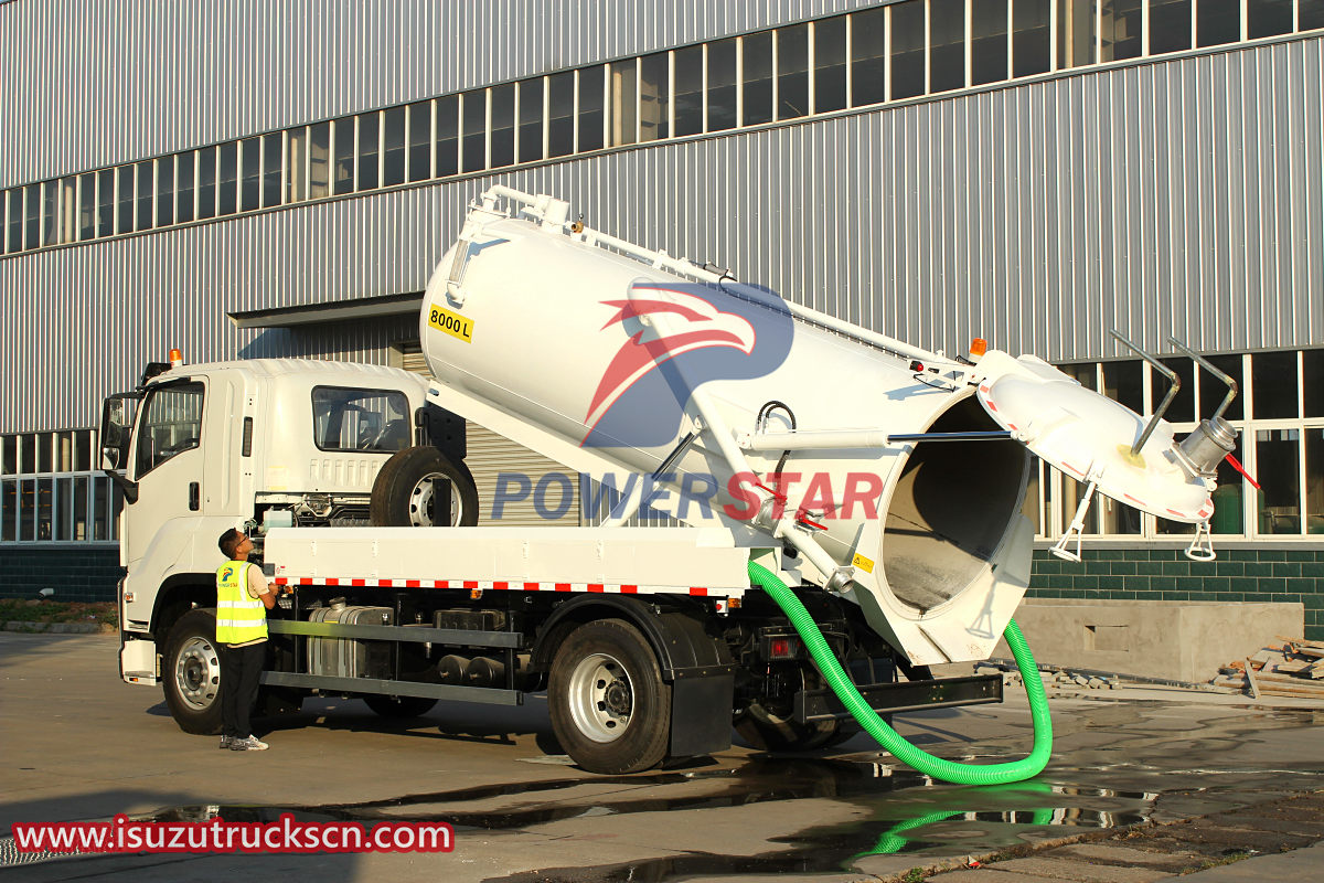 Moldova Isuzu brand GIGA Sewerage Collector/Vacuum Truck