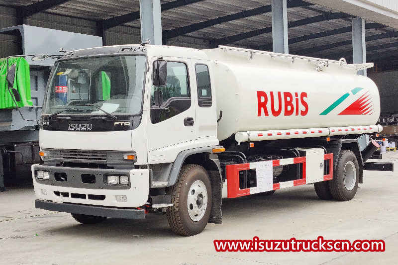 Filipinas ISUZU FTR Caminhões-tanque de óleo combustível 16000L
    