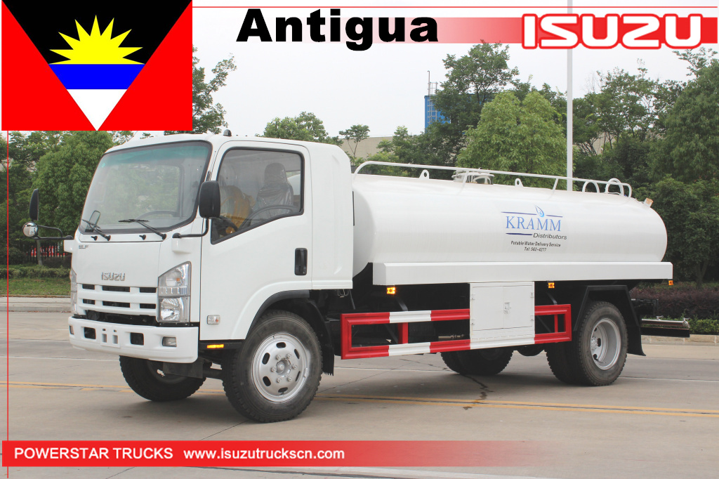 Antigua - 1 unidade Isuzu Caminhão de água potável
    