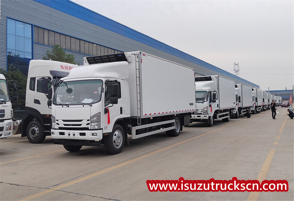 21 unidades de caminhão refrigerado ISUZU ELF são exportadas
    