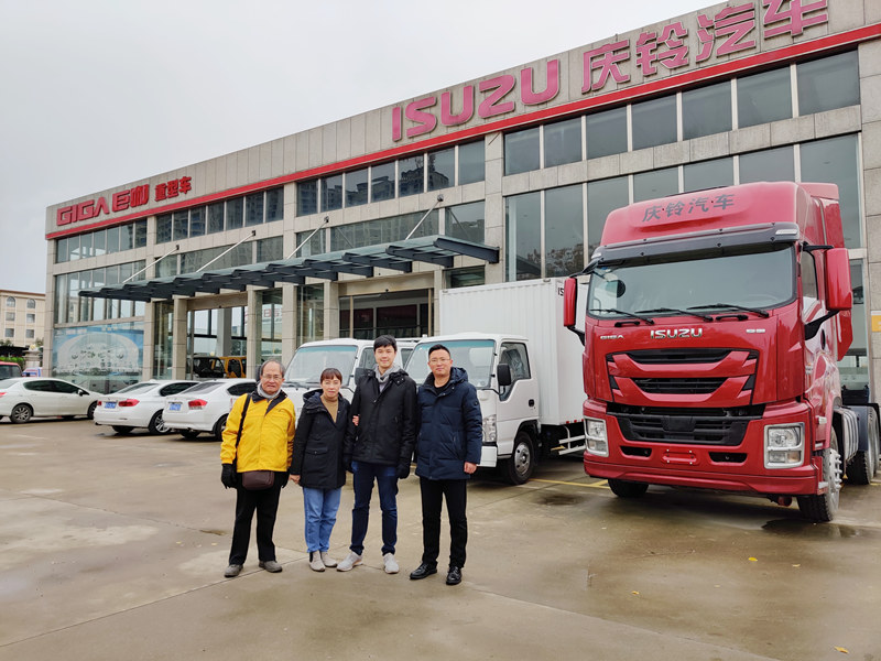 Cliente do Camboja comprou caminhão de combate a incêndio ISUZU 700P da POWERSTAR TRUCKS
    