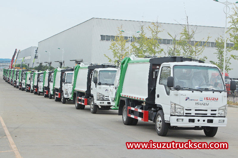 10 unidades de caminhões compactadores de lixo Isuzu são exportados para a América Latina
    