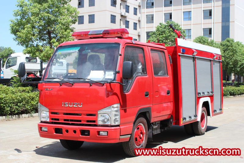 25 unidades Isuzu ELF motor de bombeiros aquático para exportação
    